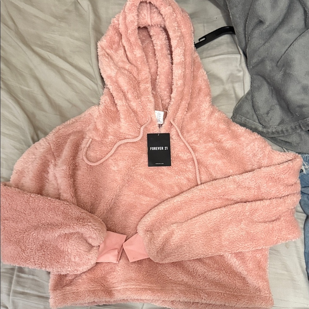 Forever 21 Blush Fleece Cropped Hoodie